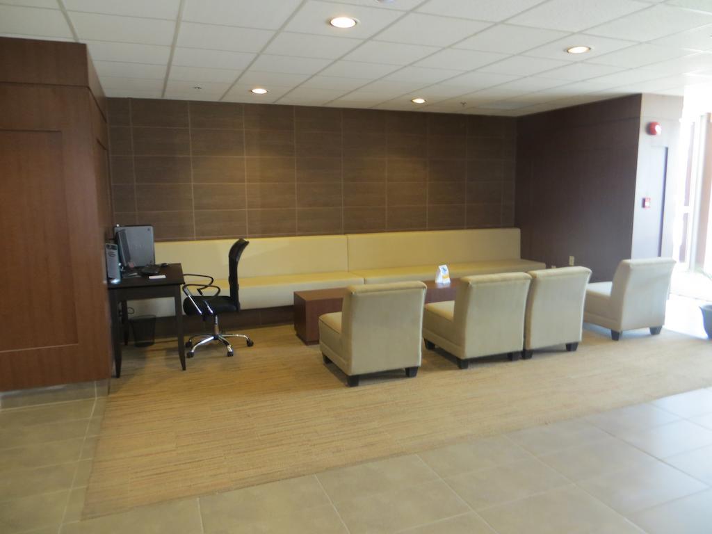 New Lodge Уинипег Екстериор снимка
